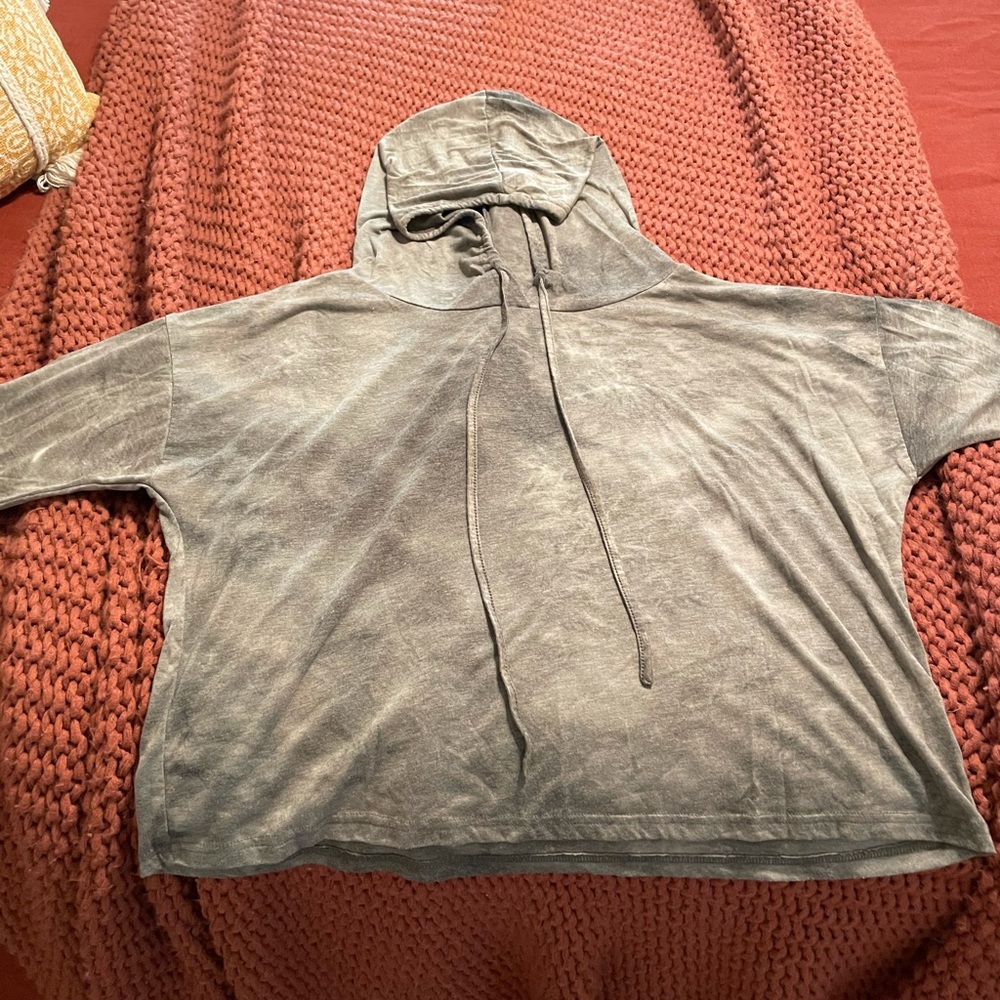 Mock Camo Pullover w. Hood